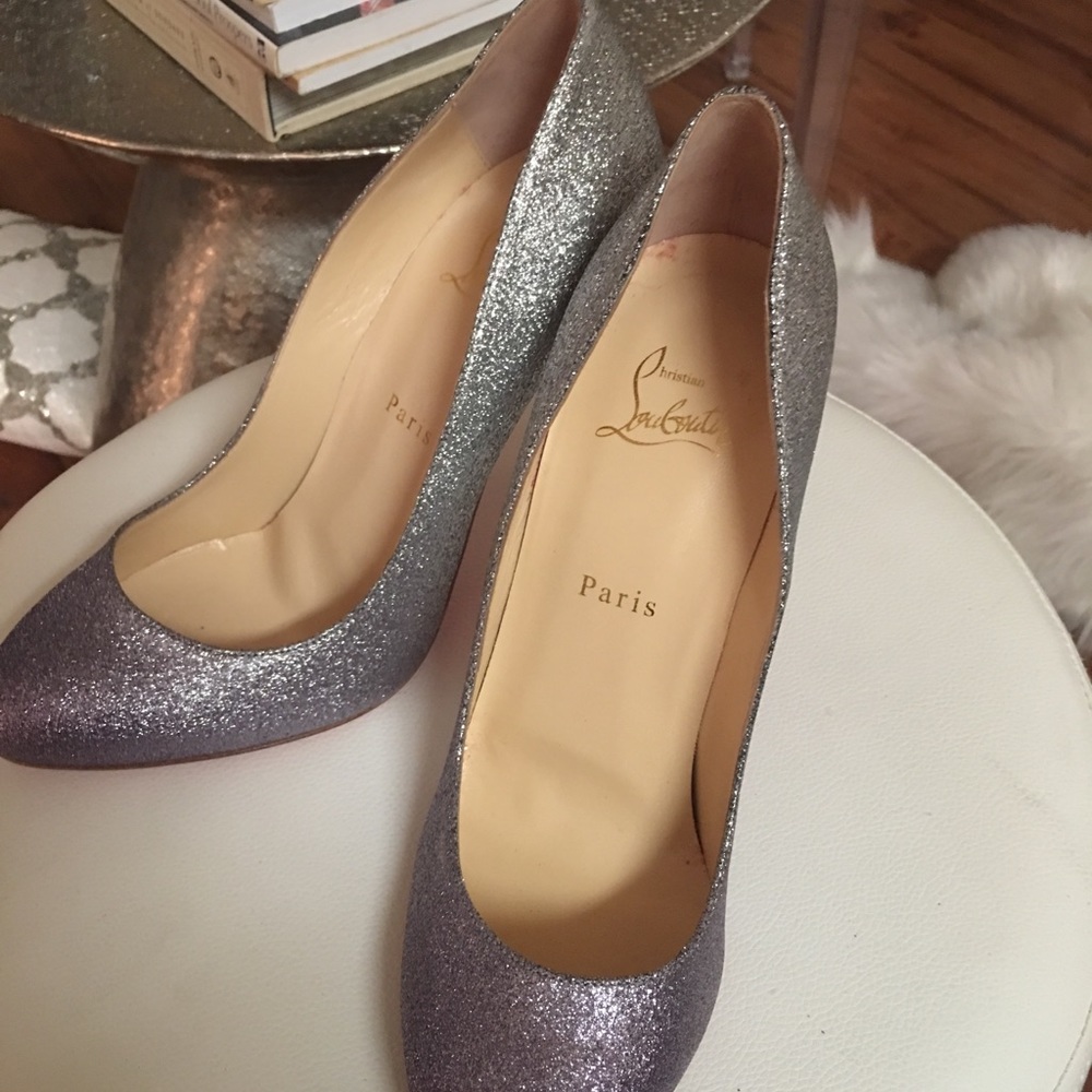 I was gifted a couple of yrs ago. tried on only